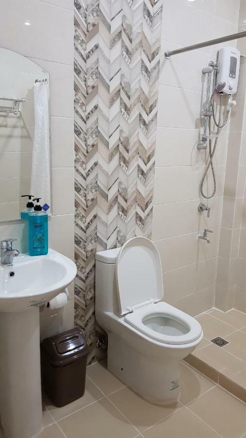 Acrige Apartelle 2-4 Pax Queen @ Heart Of Bogo City Banban Екстериор снимка